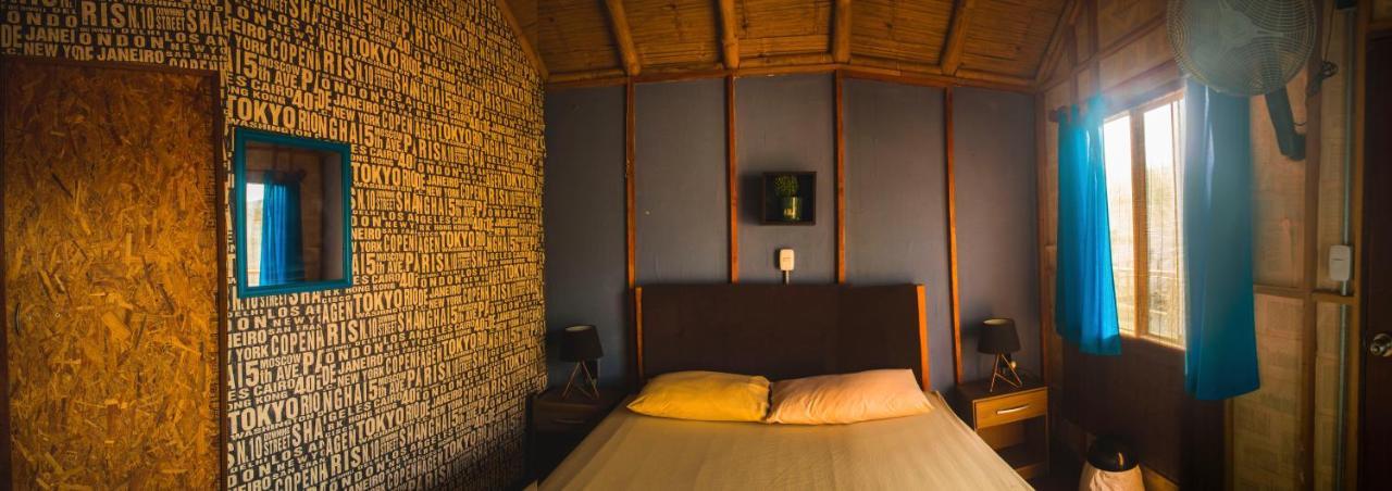 Hostel Wild Rover Beach Mancora Mancora